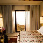 New York 4*