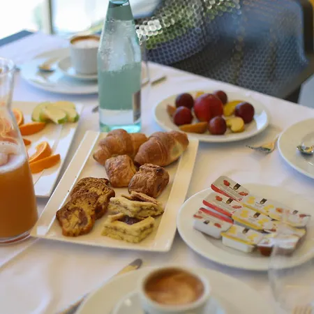 New York Hotel 4*