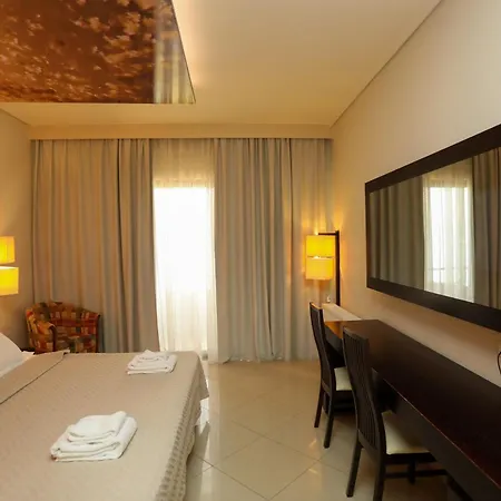 New York Hotel Vlorë