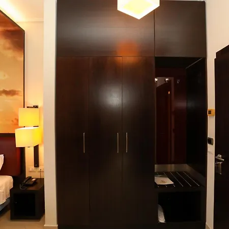New York 4*