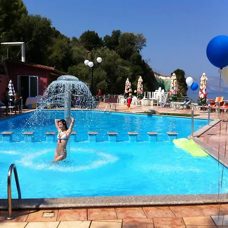 New York Vlorë