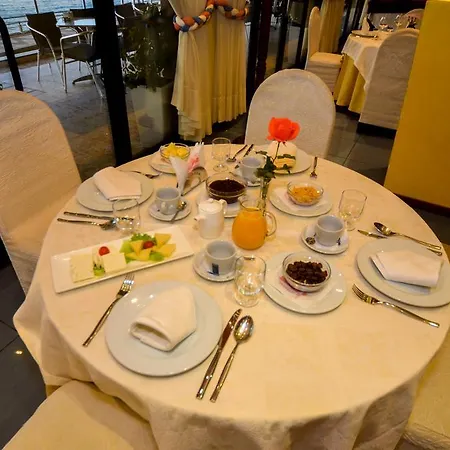 New York 4* Vlorë