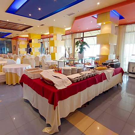Hotel New York 4*